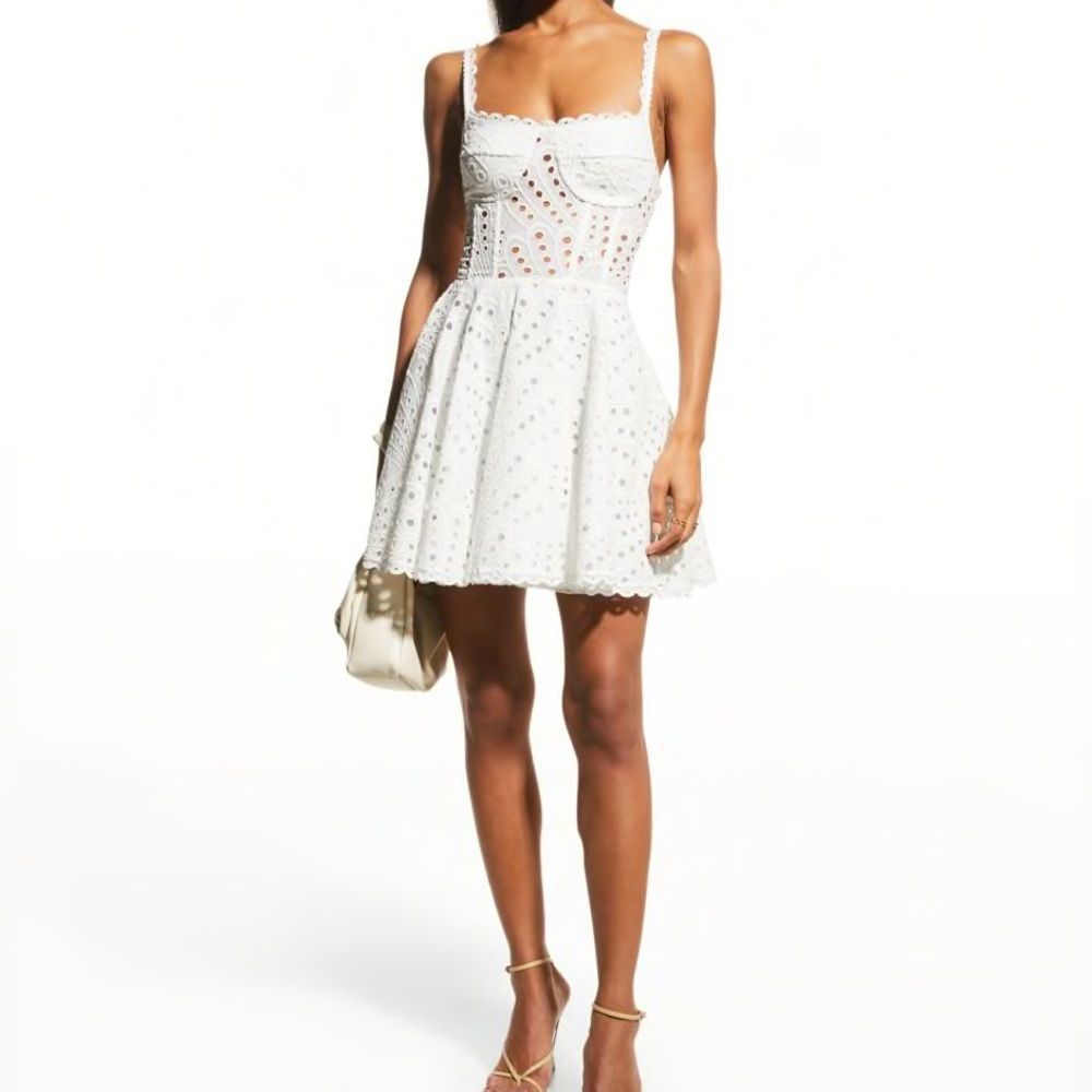 NWT! CHARO RUIZ IBIZA
Nina Broderie Anglaise Bustier Mini Dress. Size: XS.